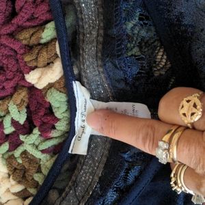 🔥SO NOT BUY🔥TRADED with @lovemealways86🔥💥Angels&Diamonds Teeshirt💥